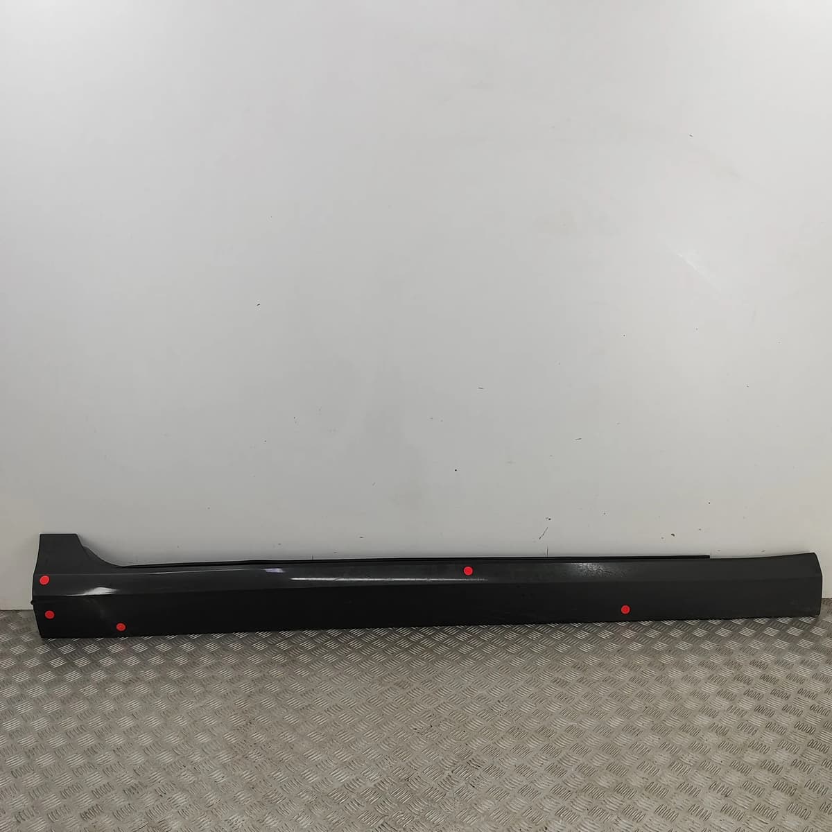 VOLVO V90 MK1 Right Side Plastic Sideskirt Cover 31420304 2018 28180734