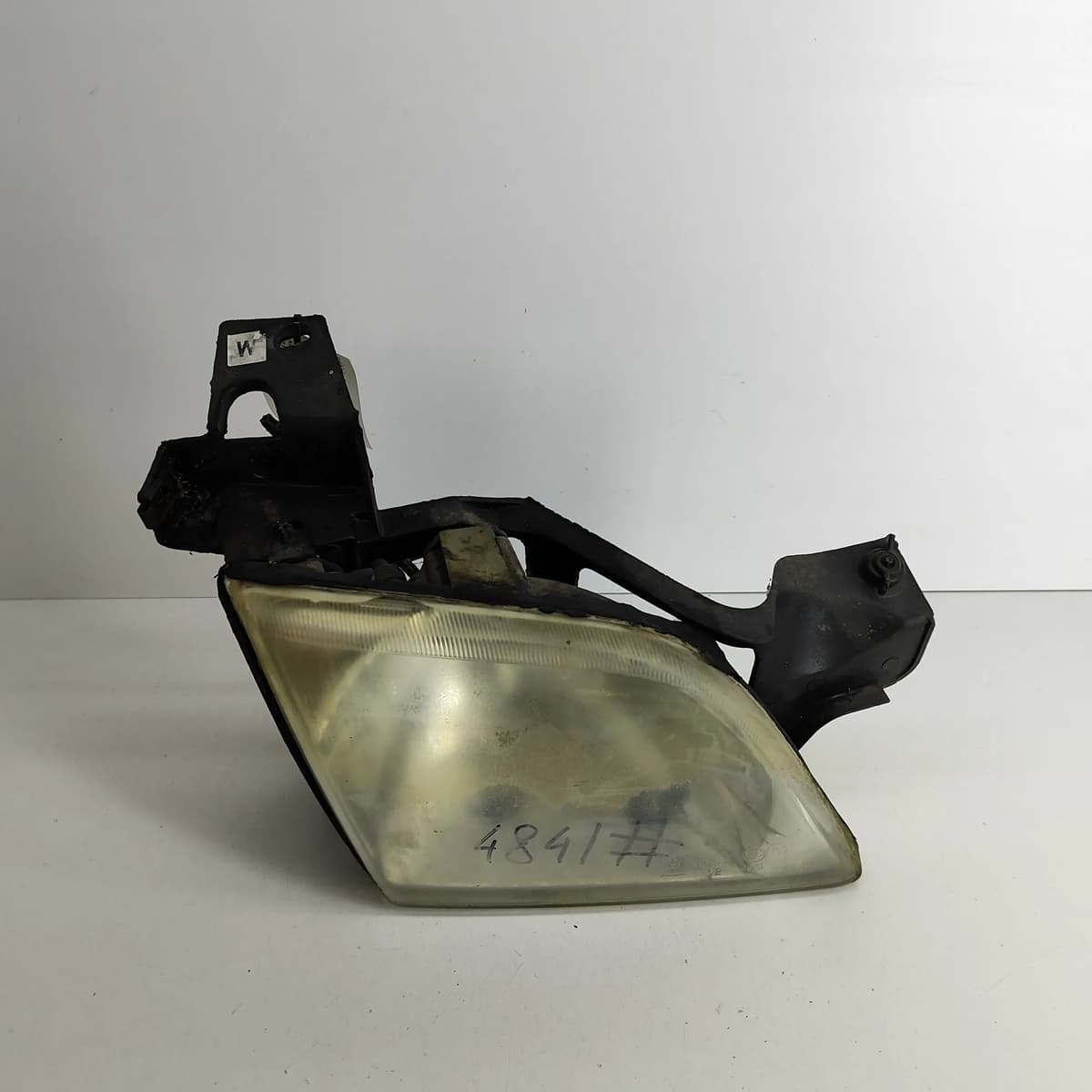 CHEVROLET VENTURE Front Right Headlight 10368388 2004 LHD 28222794