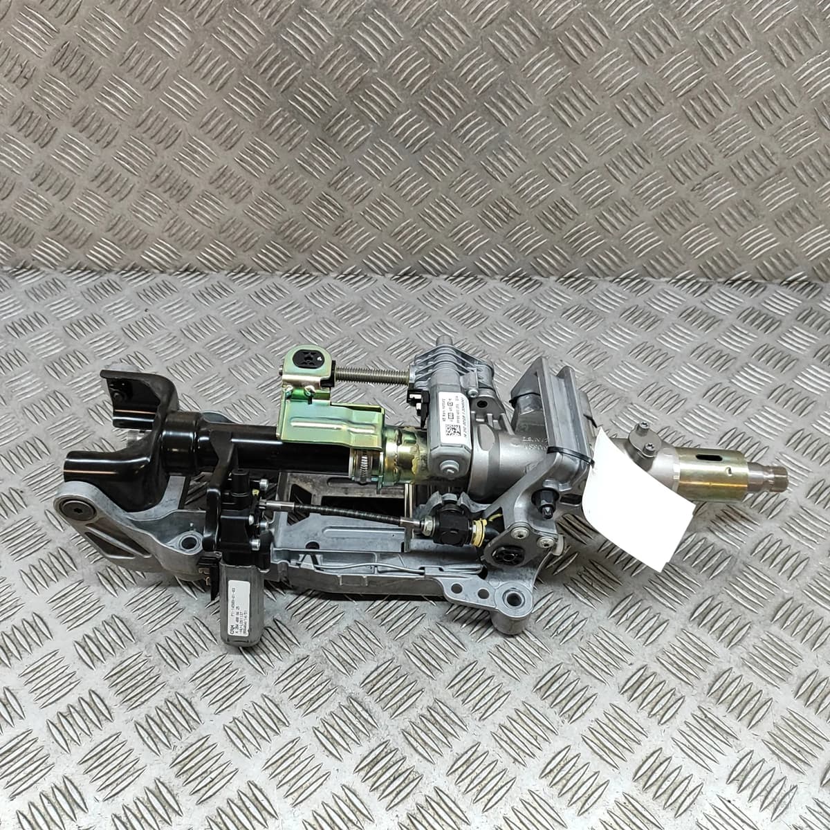MERCEDES-BENZ GL X166 Steering Column Mechanism A1664601316 LHD 2015 28247563