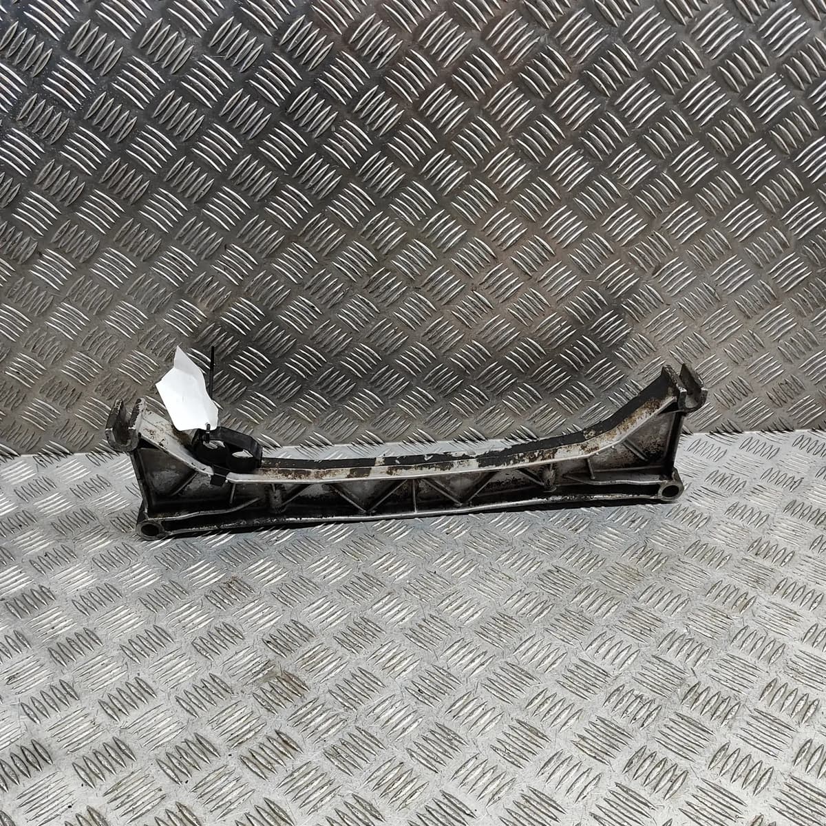 PORSCHE 911 996 Rear Subframe Cross Member 99633126106 3.4 Petrol 221kw 1999