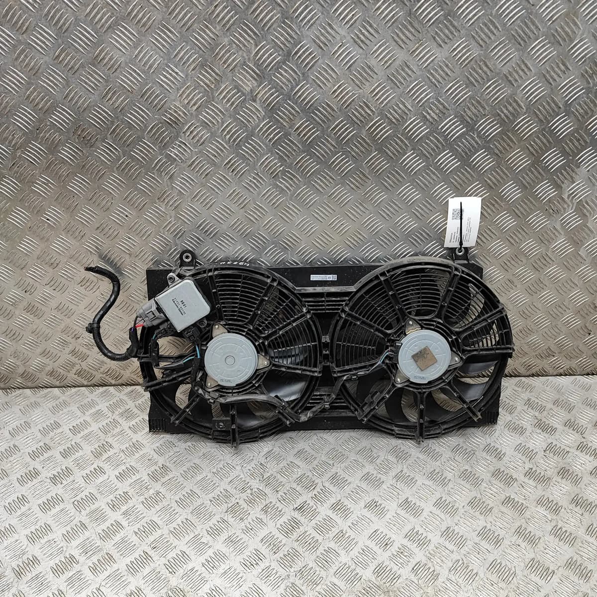 NISSAN LEAF ZE1 Engine Cooling Fan Shroud 21481-3NK0B Electricity 110kw 2019