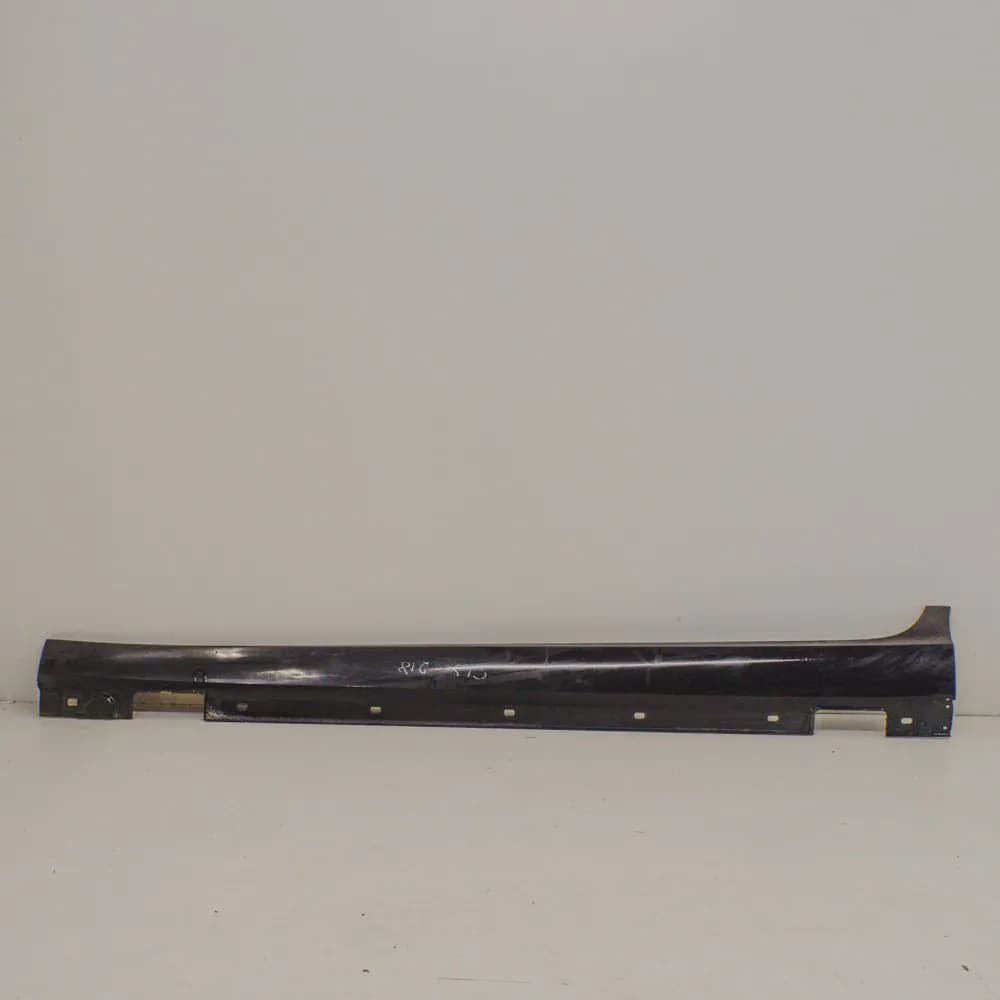 Mercedes Benz CLS C218  Left Side Sill Skirt Cover 	A2186900340 2011