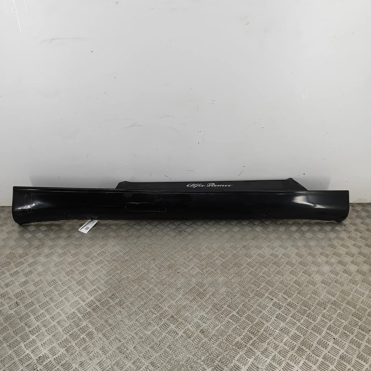 ALFA ROMEO SPIDER 916 Right Side Plastic Sideskirt Cover 113336999 2000 28326840