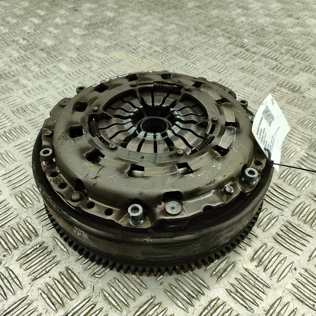 BMW 3 E90 Clutch Kit 7560876 2.0 Petrol 125kw 2008 28343659