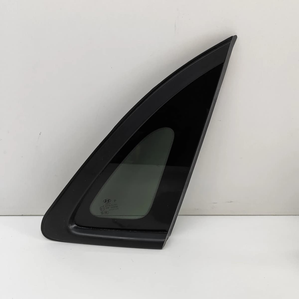HYUNDAI KONA OS Rear Right Quarter Window AS3 87820-J9000 2022 28355084