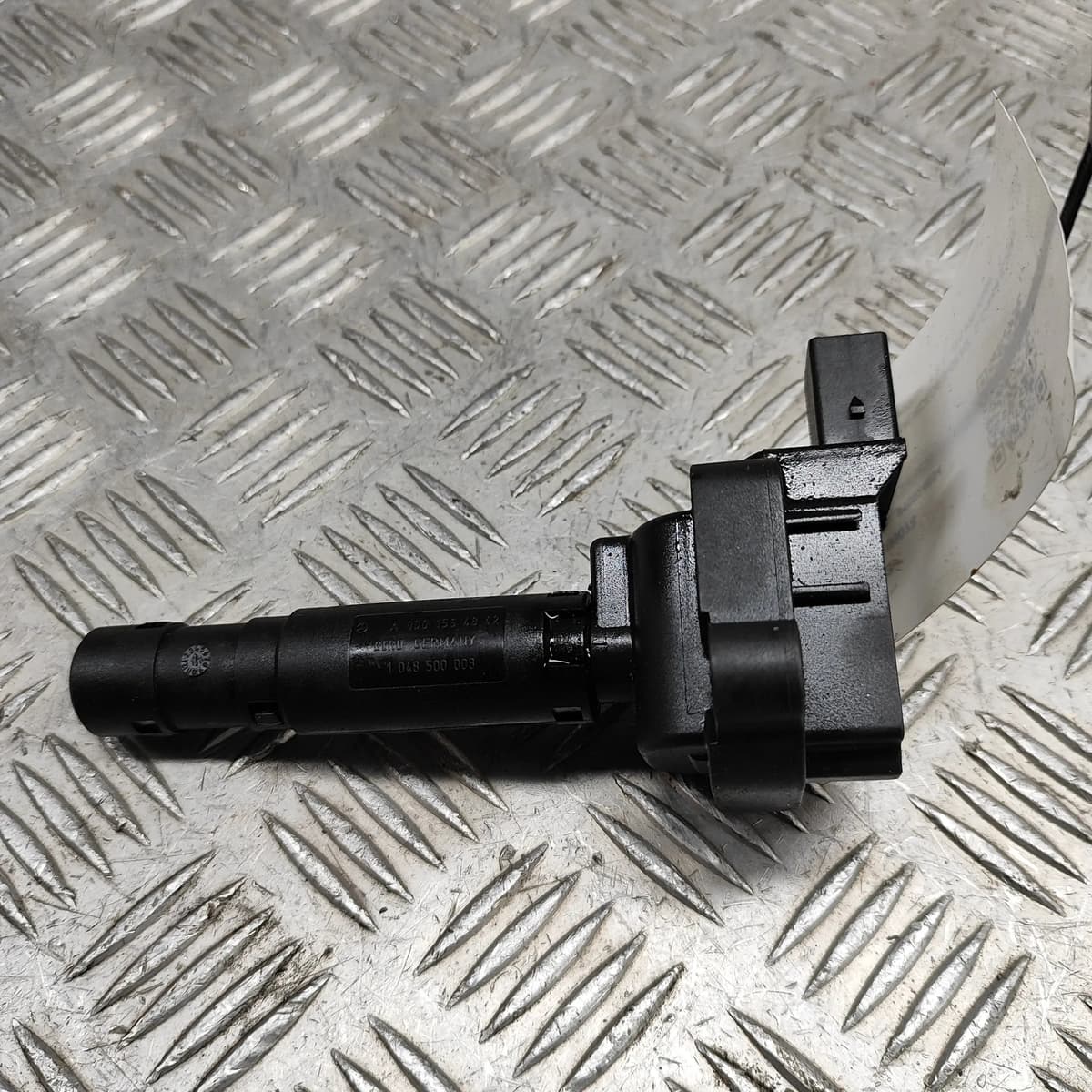 MERCEDES-BENZ C204 High Voltage Ignition Coil A0001501580 1.8P 115Kw 2013