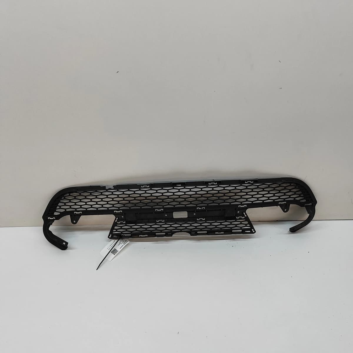 LR RANGE ROVER EVOQUE L538 Front Bumper Lower Grill GJ32-17K945-A 28418773