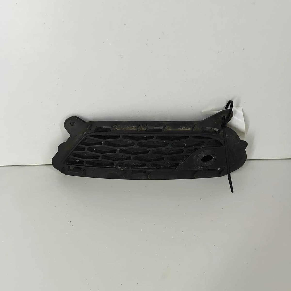 LAND ROVER RANGE ROVER EVOQUE L538 Front Right Grill GJ32-15A298-C 2017 28419921