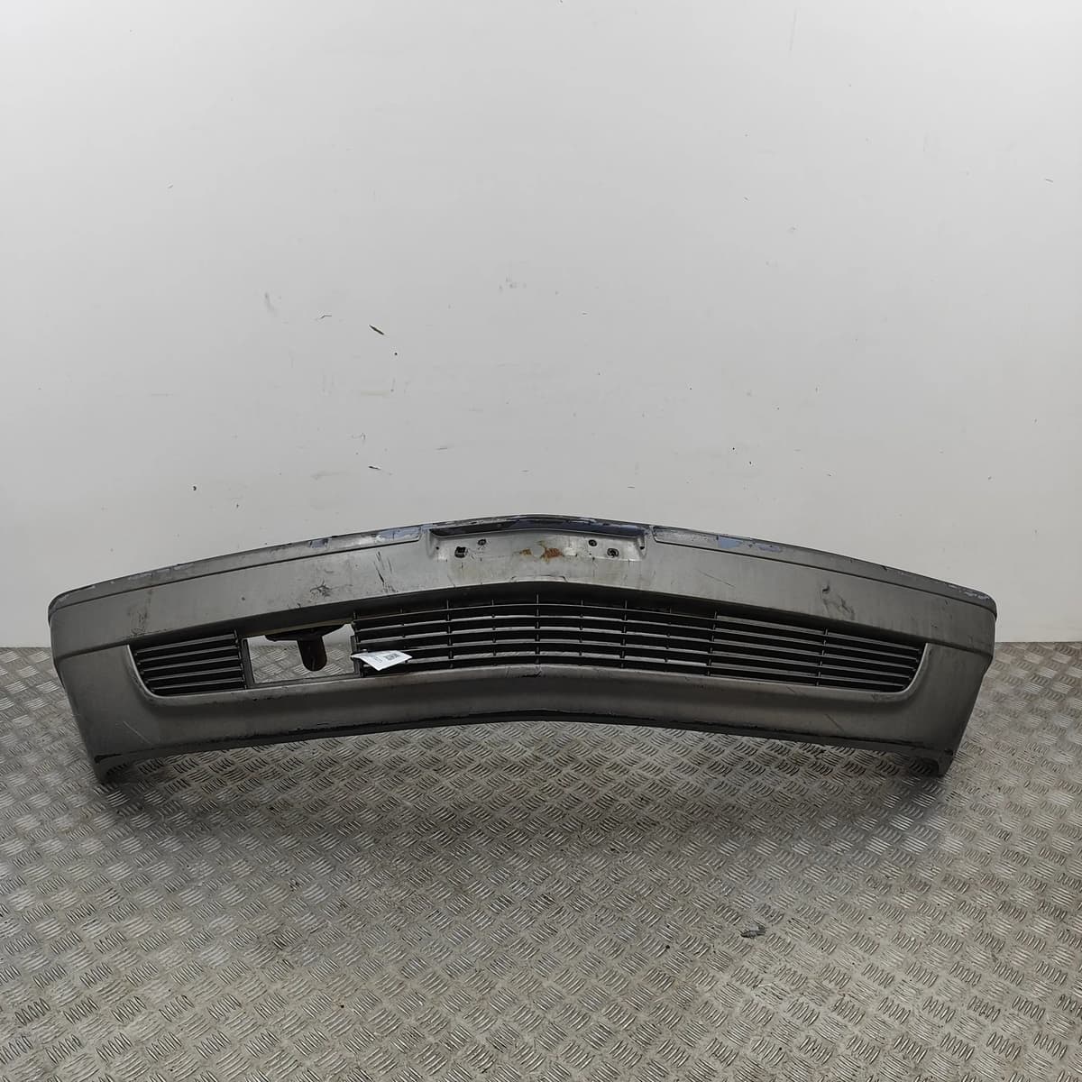 MERCEDES-BENZ S W126 Frontstoßstange A1268850501 3.0 Diesel 92kw 1981 28459625