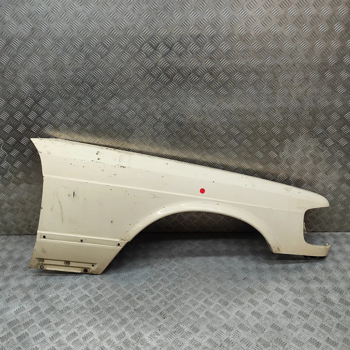 MERCEDES-BENZ S W126 Front Right Fender A1268810201 1981 28459626