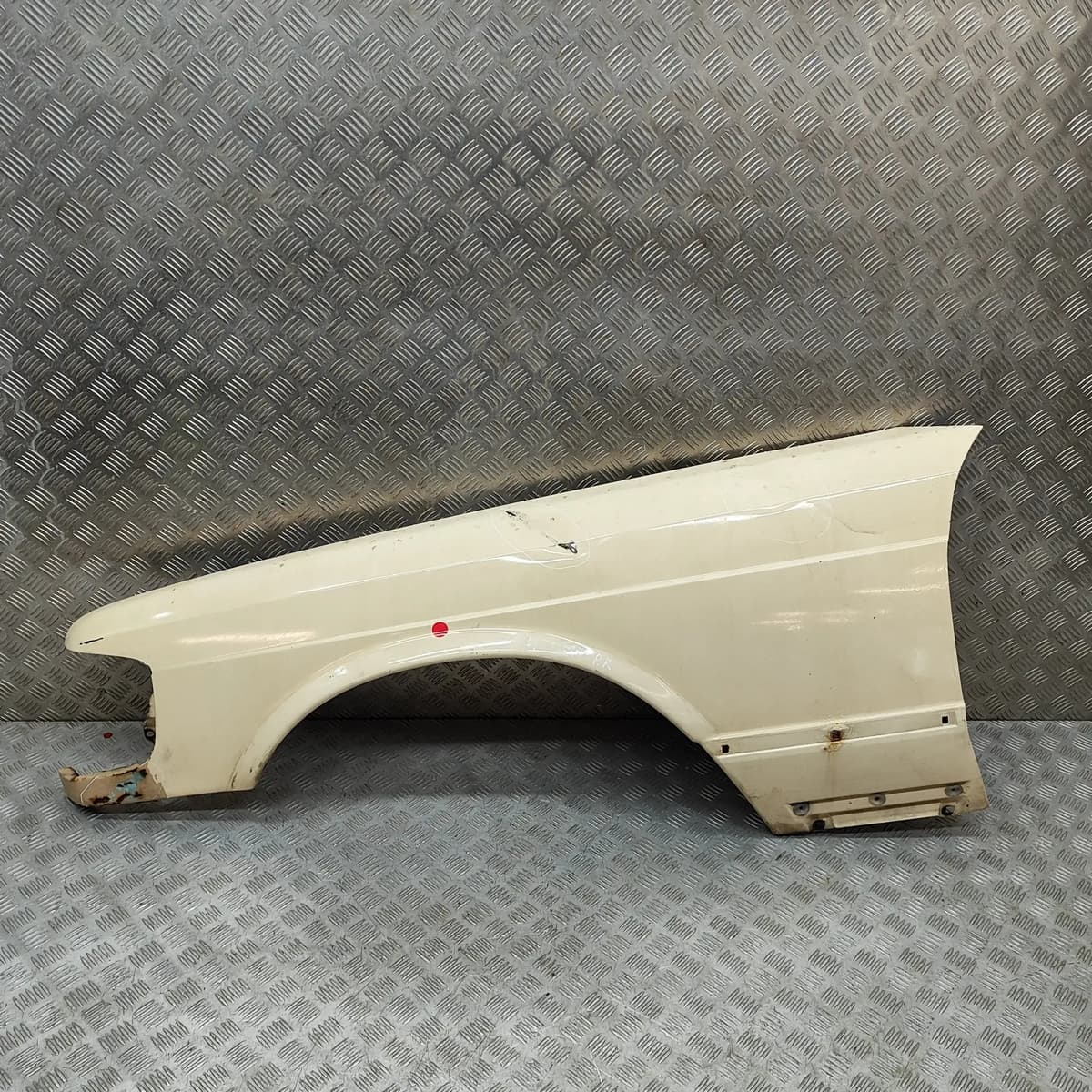 MERCEDES-BENZ S W126 Front Left Fender A1268810101 1981 28459627