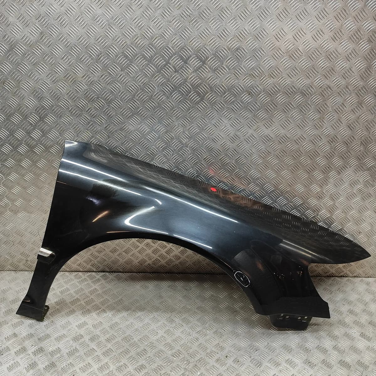 VOLKSWAGEN PHAETON GP1 Front Right Fender 3D0821022J 2003 28498490