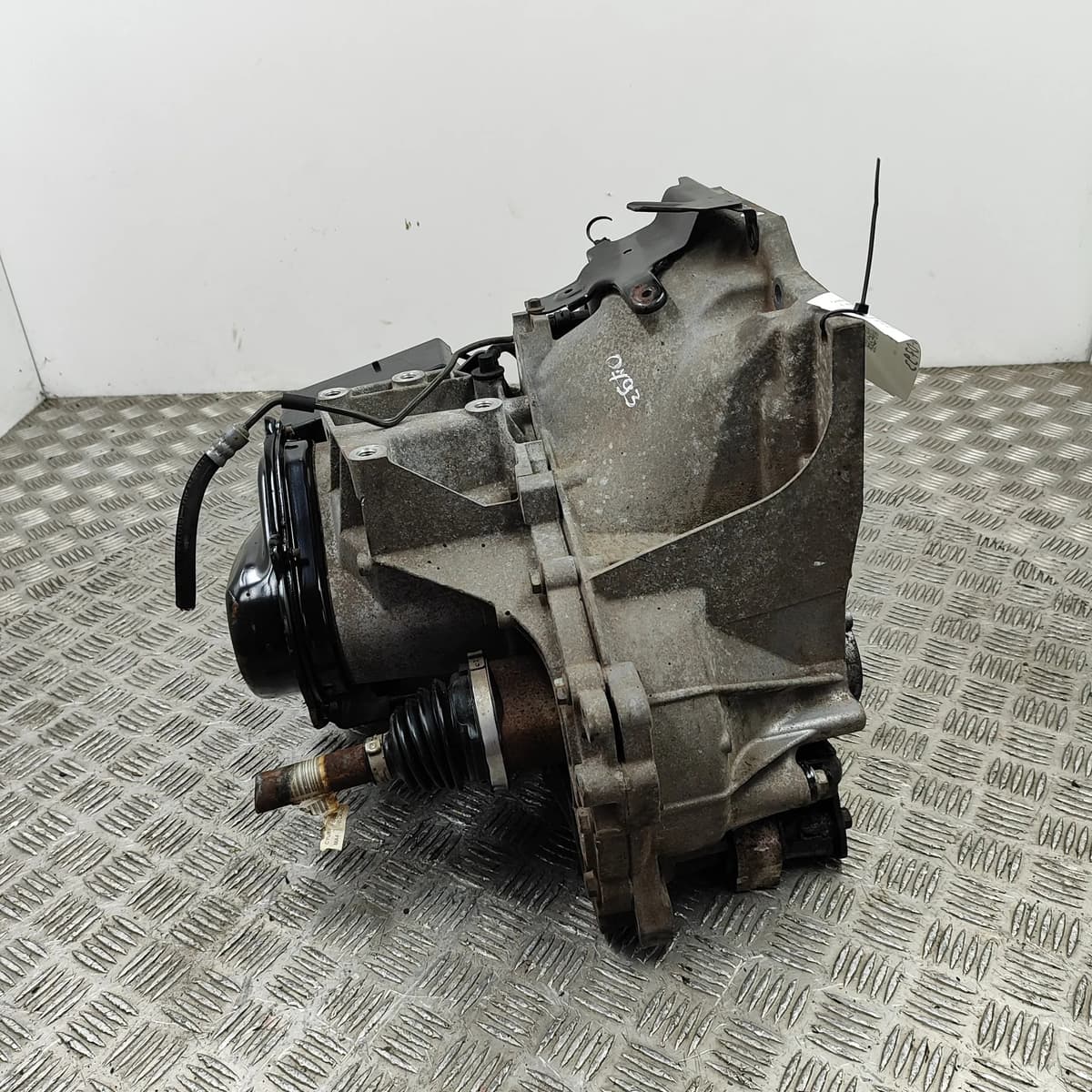 FORD FIESTA Mk6 Manual 6 Speed Gearbox T6TB1 1.0 Petrol 103kw 2015 28527856