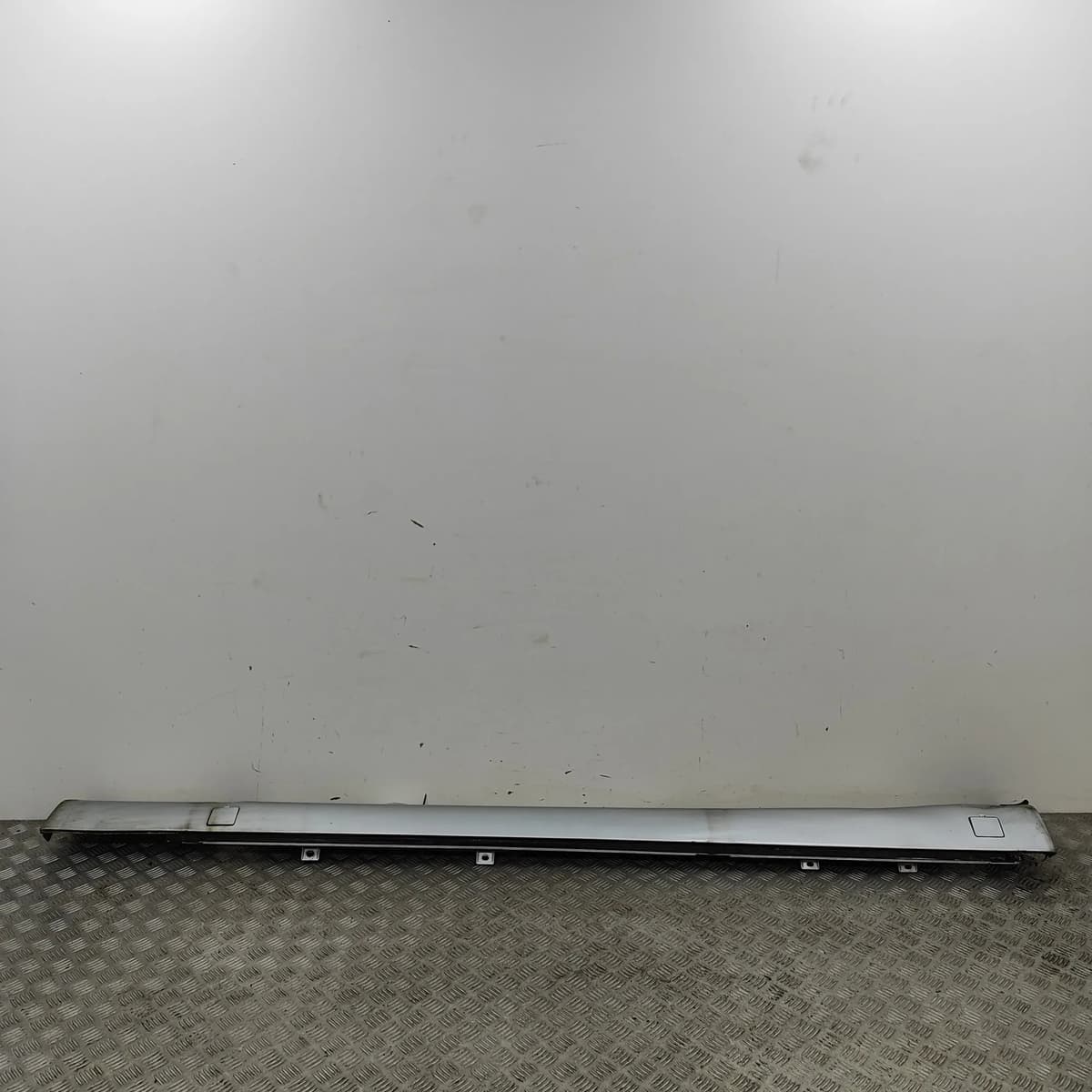 MERCEDES-BENZ S W220 Seitenschwellerabdeckung aus Kunststoff rechts A2206900240
