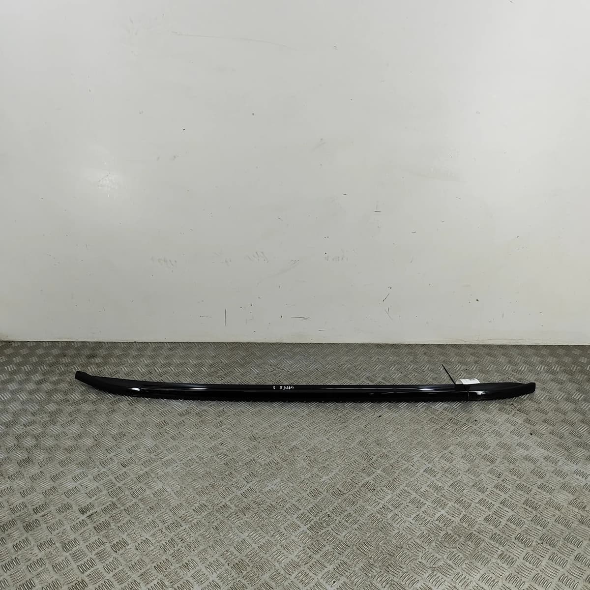 VOLVO XC40 Right Side Roof Rail 31463591 2.0 Hybrid 120kW 2024  28591785