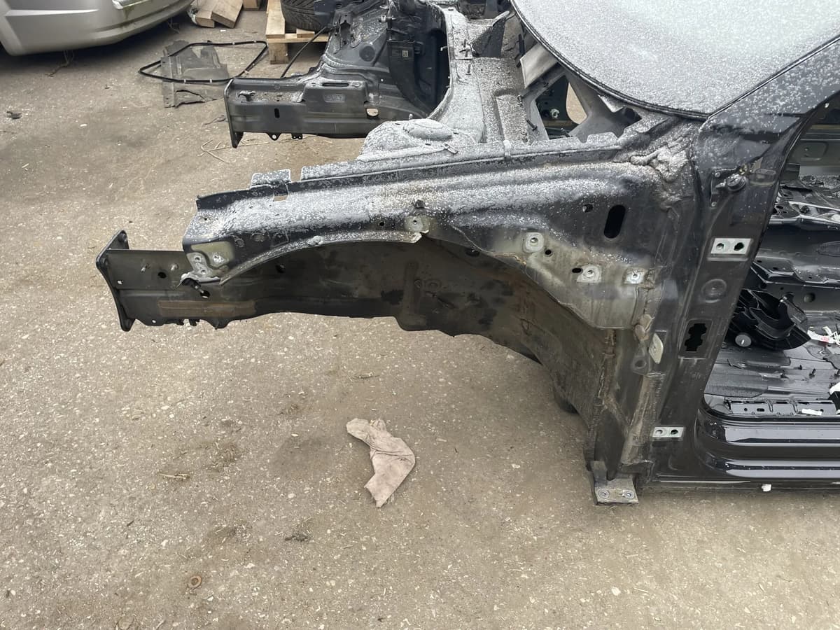 VW ARTEON SHOOTING BRAKE 3H9 Front Left Quarter Panel 1.4 Hybrid 2021 28610860