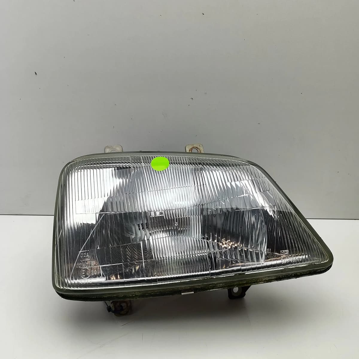 DAIHATSU TERIOS J1 Front Right Headlight 001-7362 1.3 Petrol 61kw 1999 28864872