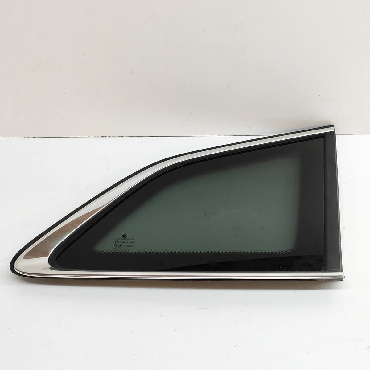 SKODA SKODA ENYAQ iV Rear Right Quarter Window 5LG845298C 2024 28882375
