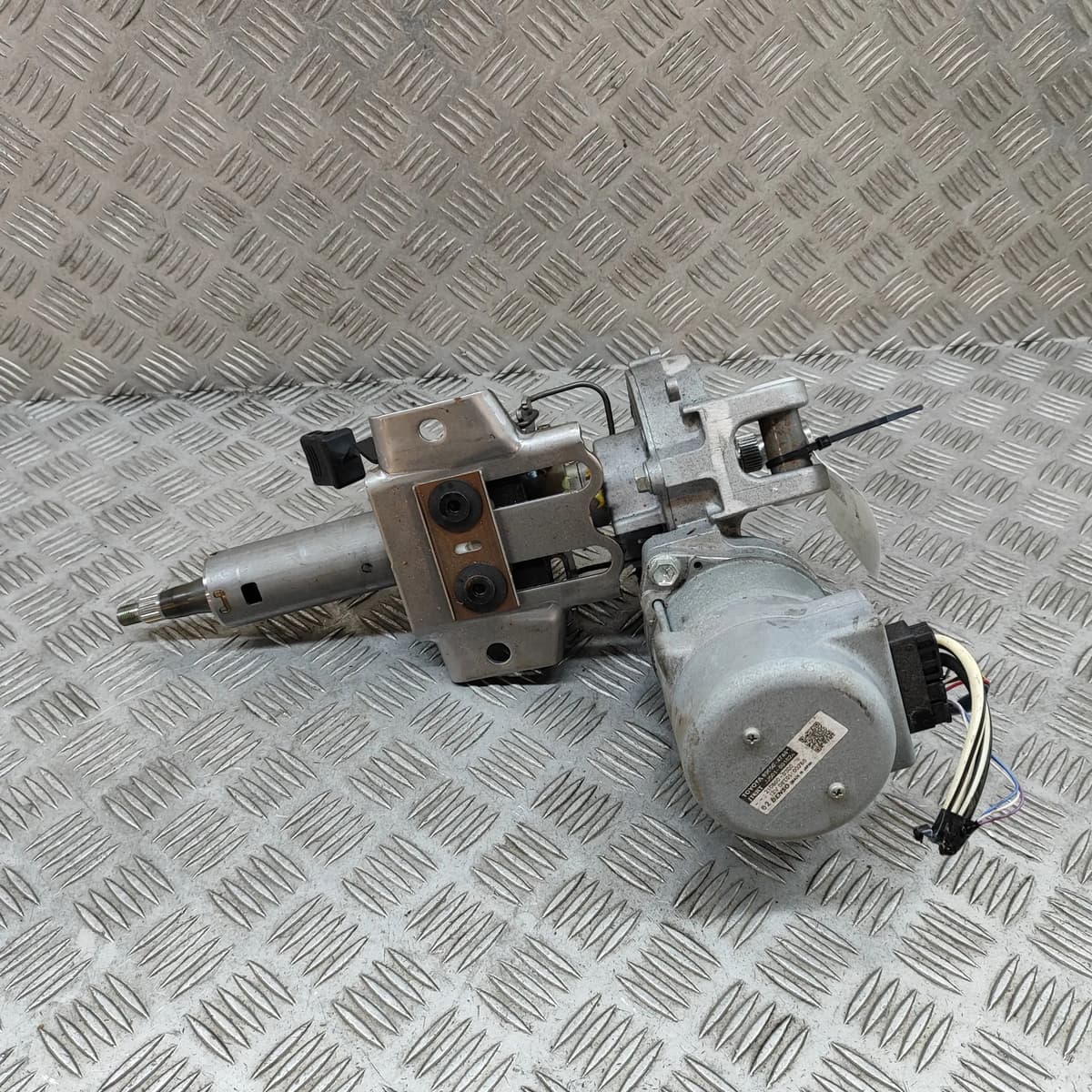 TOYOTA PRIUS W5 Steering Column Mechanism 89650-47441 1.8 28883322 LHD