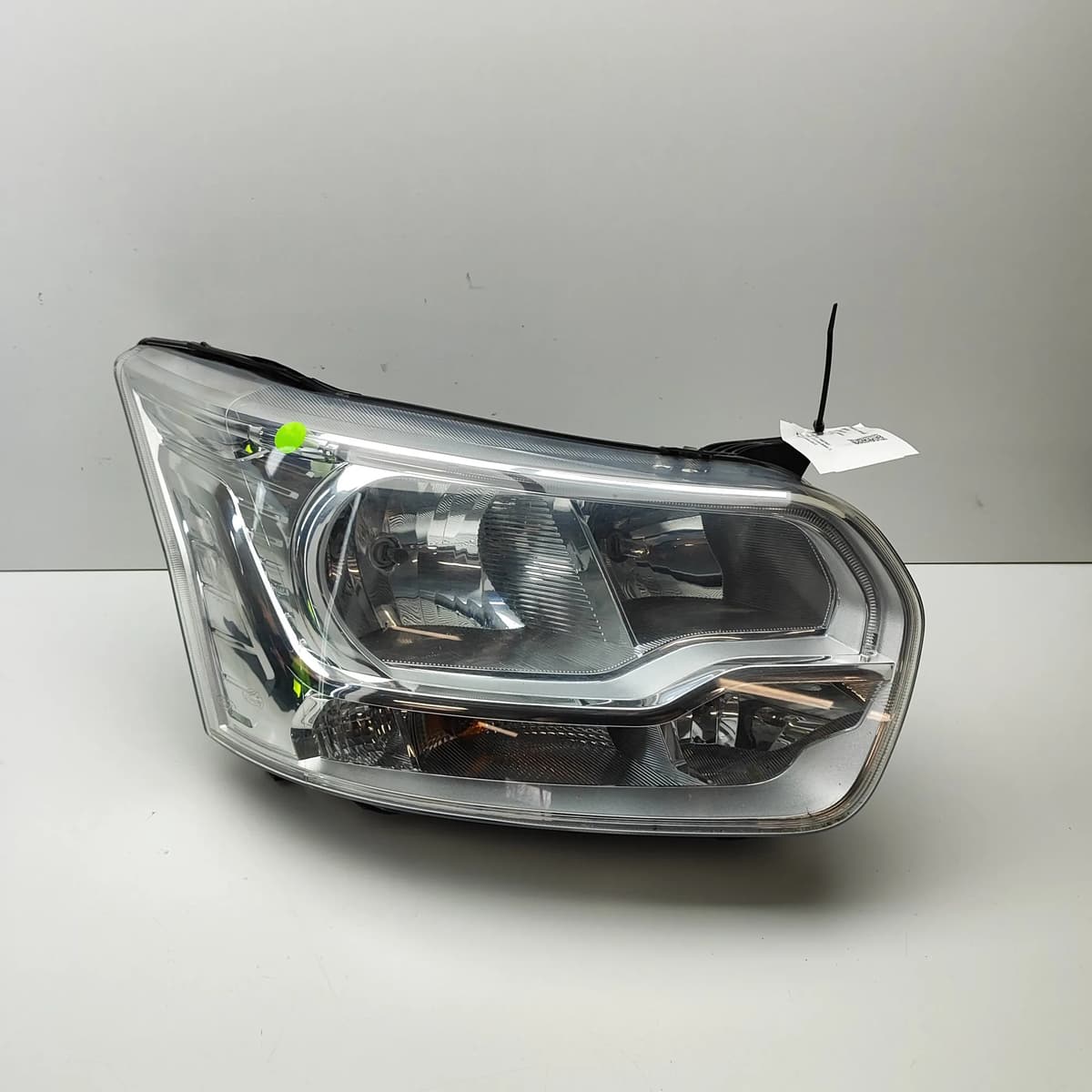 FORD TRANSIT Minibus / passenger Front Right Headlight BK31-13D152-BF 28932276