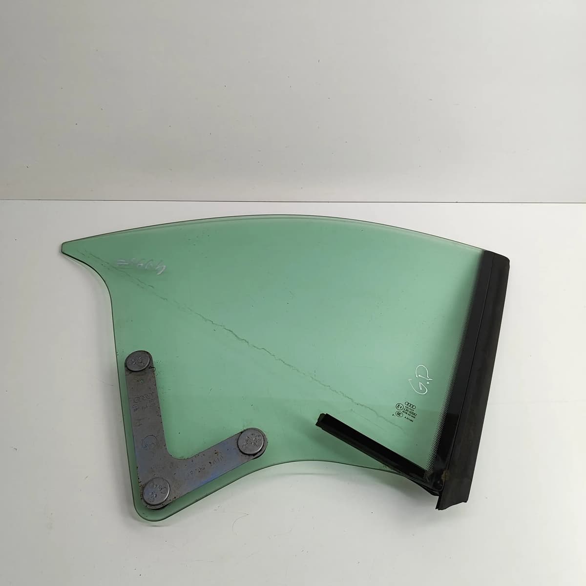 AUDI A5 Cabrio 8F7 Rear Right Quarter Window 43R-00082 2.0 Diesel 125kw 28990325