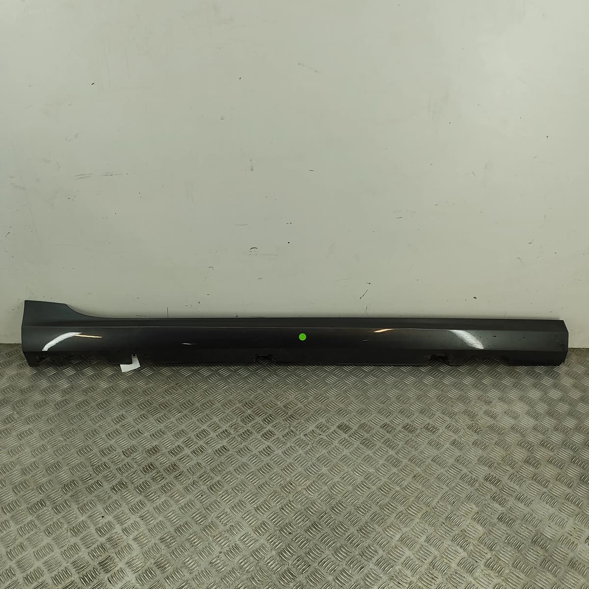 FORD FIESTA MK7 Right Side Plastic Sideskirt Cover H1BJ-A10154-BW 1.0 28996008