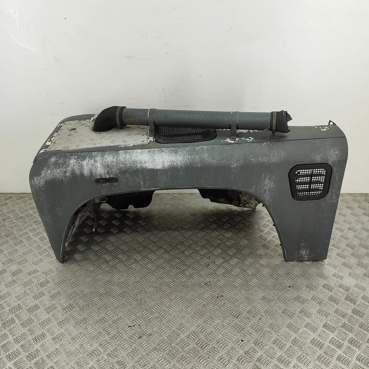 LAND ROVER DEFENDER L315 Front Left Fender 1H1Z7816E104DA 2.5 Diesel 29008934