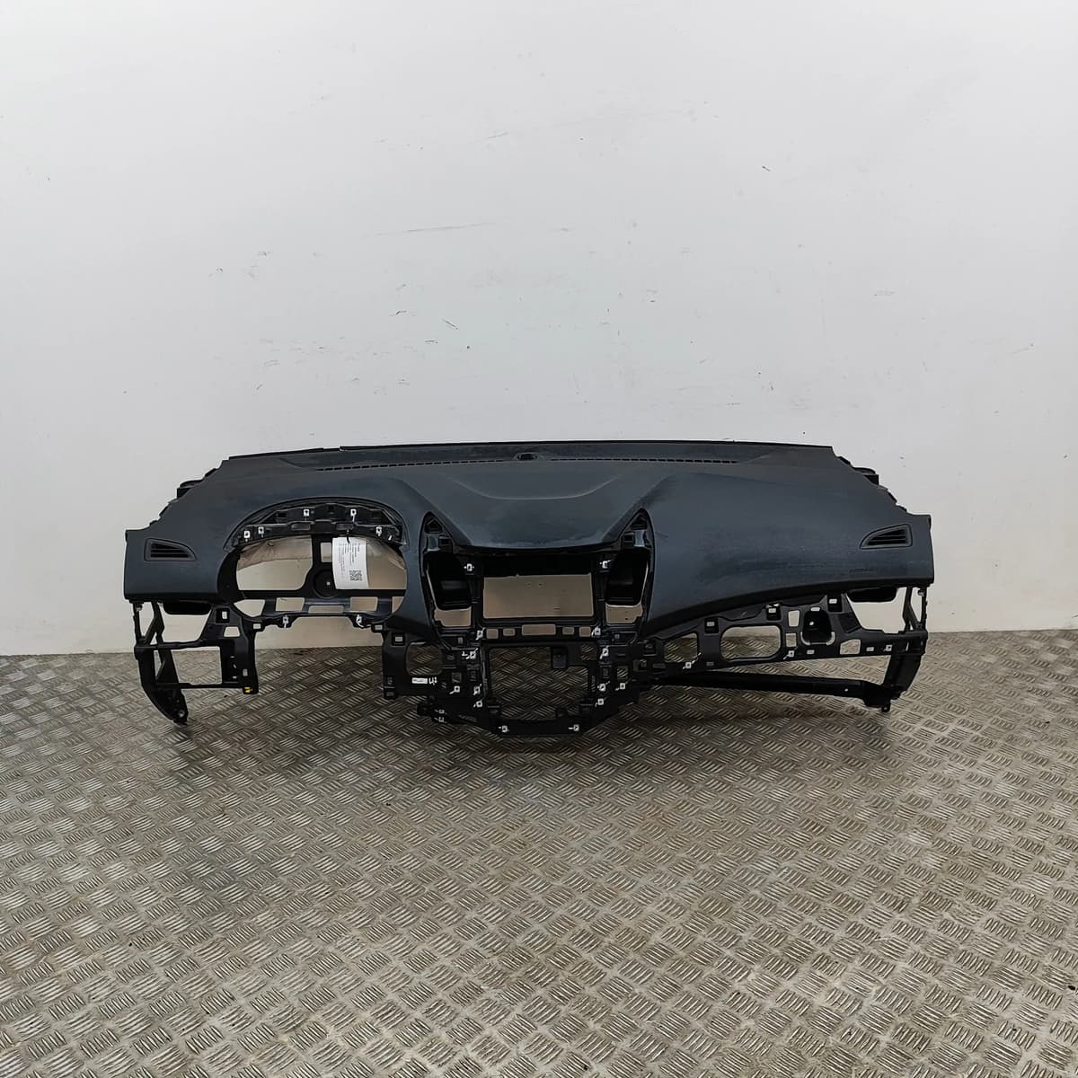 HYUNDAI i30 GD Dashboard 84720-A6000 LHD 2012 29009548