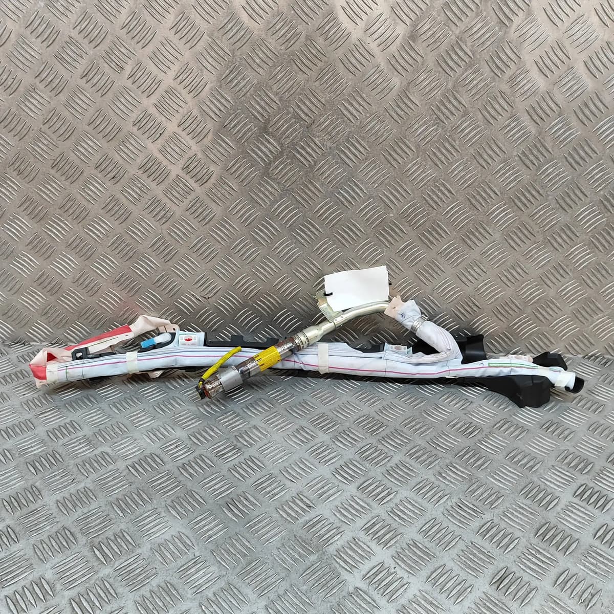 TOYOTA HILUX Mk8 Right Side Roof Safety Curtain 621700K120 2023 29016272