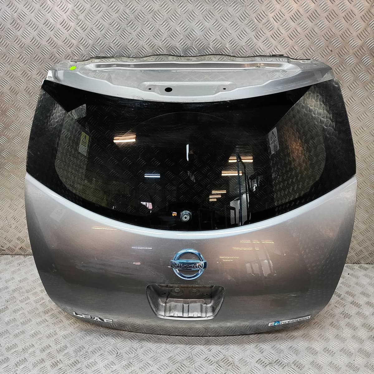NISSAN LEAF ZE0 Tailgate Bootlid K0100-3NLMB Electricity 80kw 2016 29019572