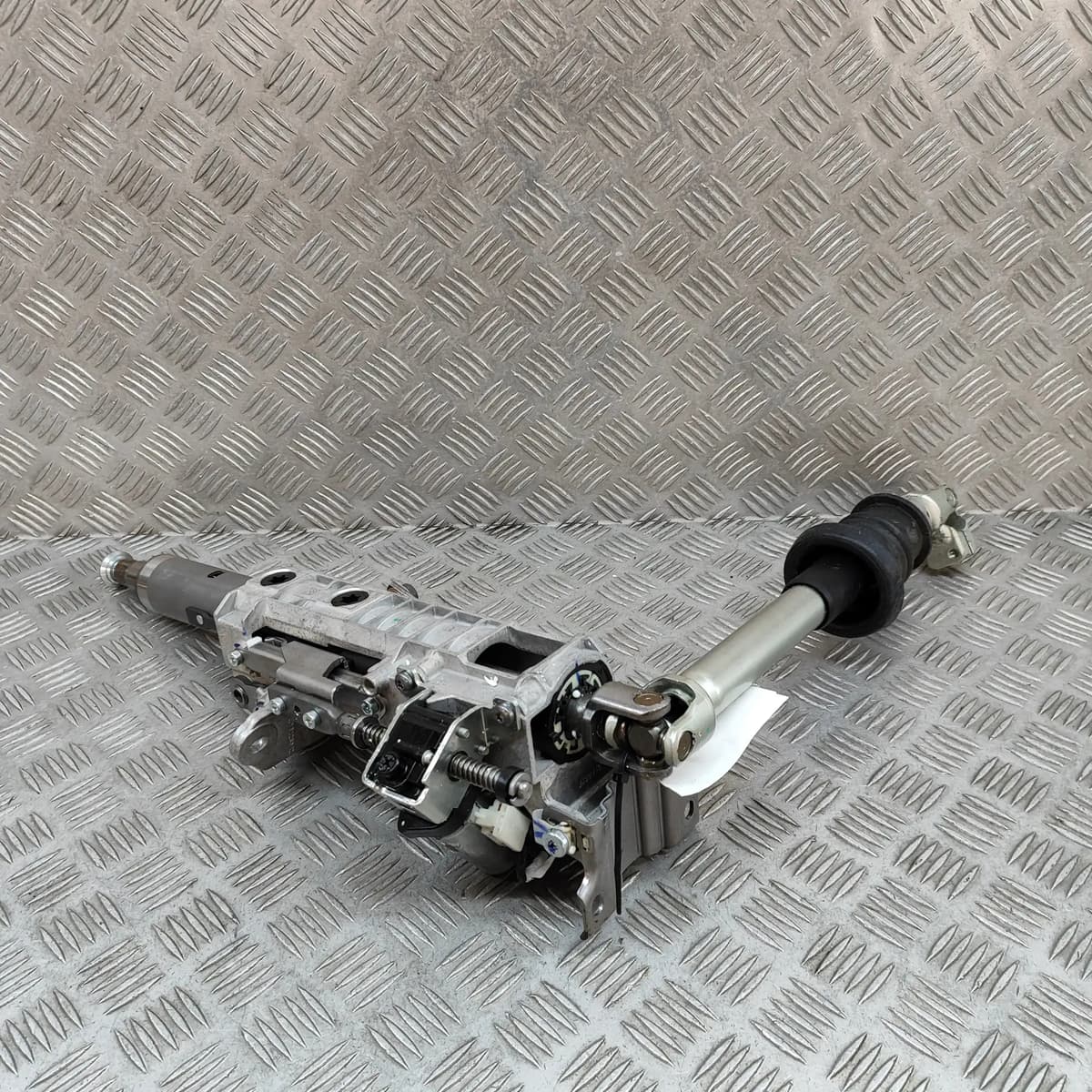 TESLA MODEL 3 Steering Column Mechanism 1044876-00-A 2018 29022195