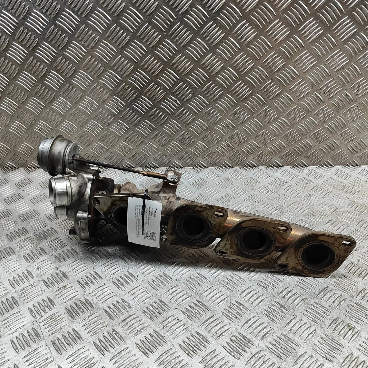 MERCEDES-BENZ CLS C218 Turbocharger A2780901880 4.7P 320kW 2012 29041727