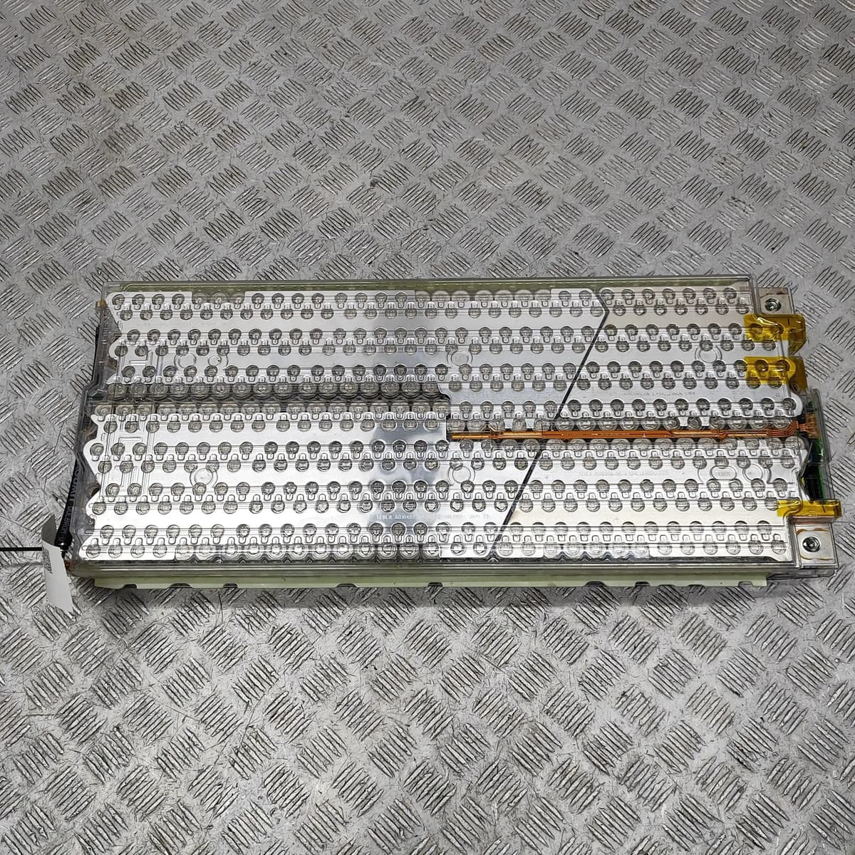TESLA MODEL S Battery 1020955-90-A 310kw 2016 29049591