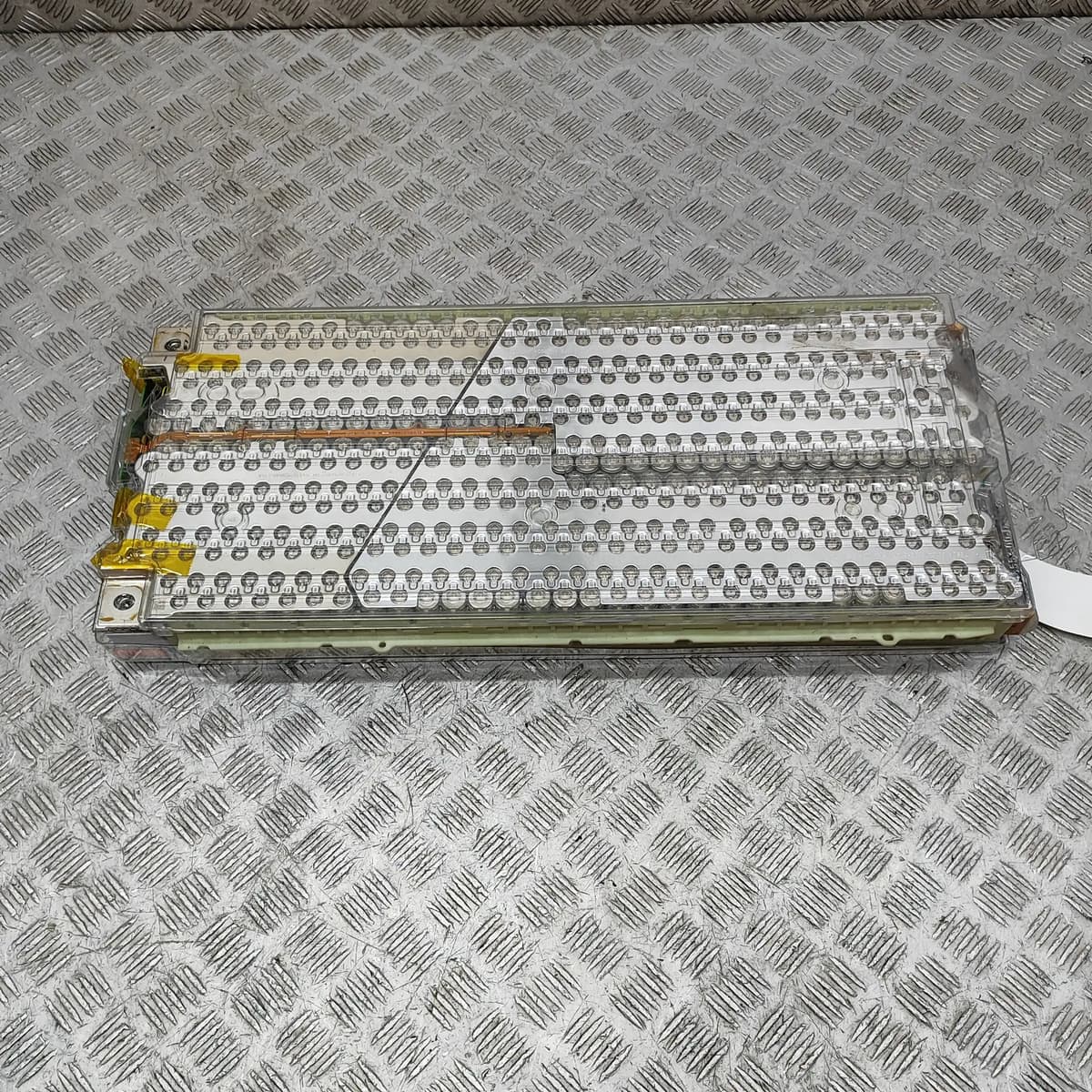 TESLA MODEL S Battery 1020955-90-A 310kw 2016 29049593