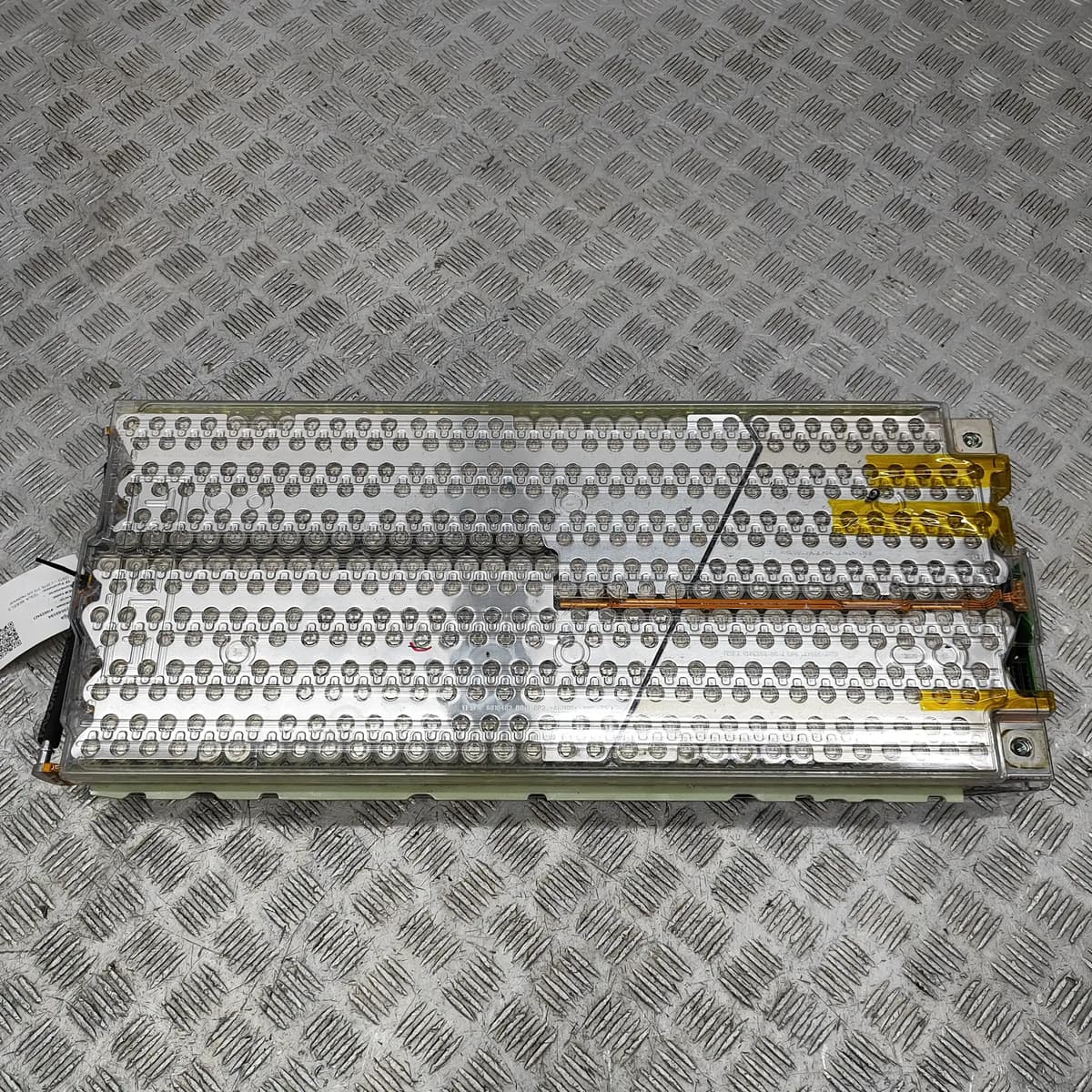 TESLA MODEL S Battery 1020955-90-A 310kw 2016 29049594