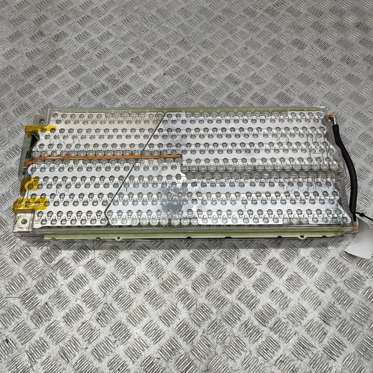 TESLA MODEL S Battery Cell 1020955-90-A 310kw 2016 29049599