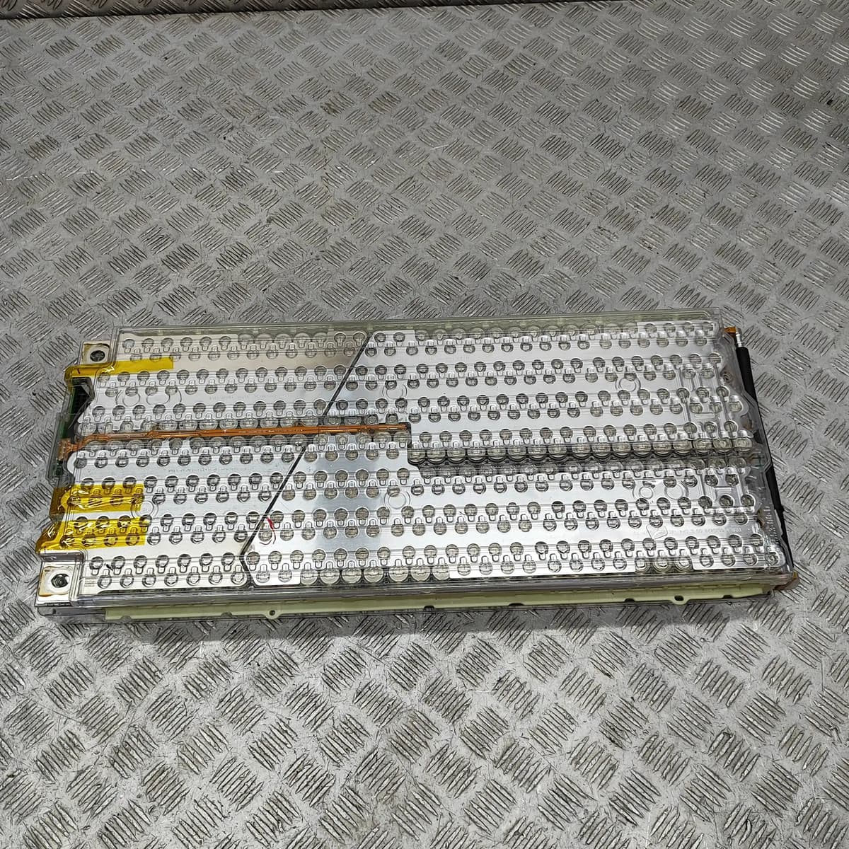 TESLA MODEL S Battery 1071954-00-B 310kw 2016 29049765