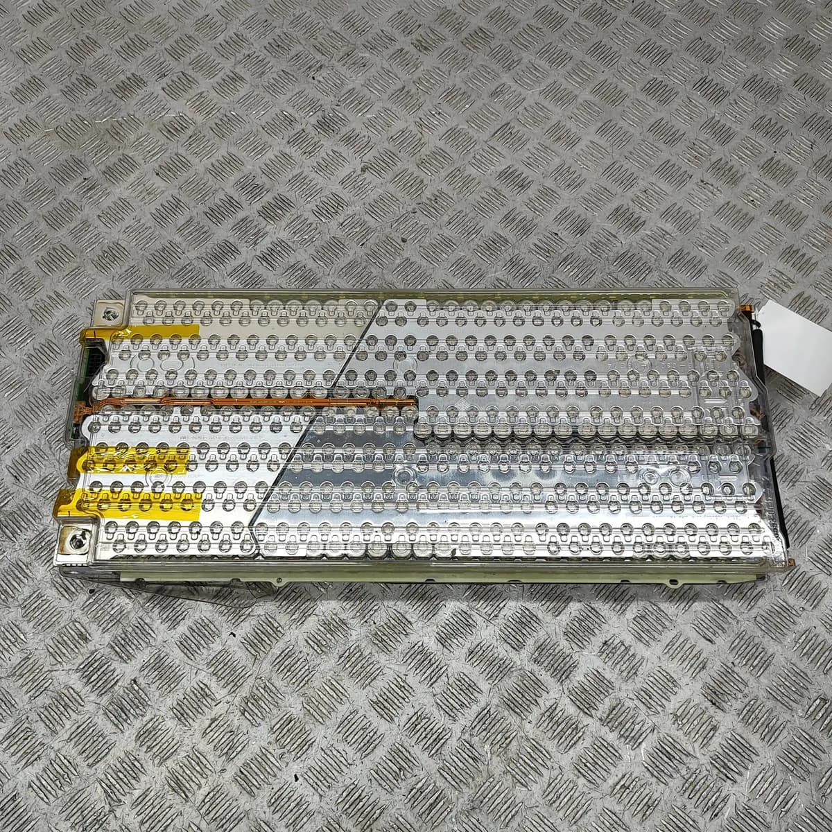 TESLA MODEL S Battery 1071954-00-B 310kw 2016 29049769