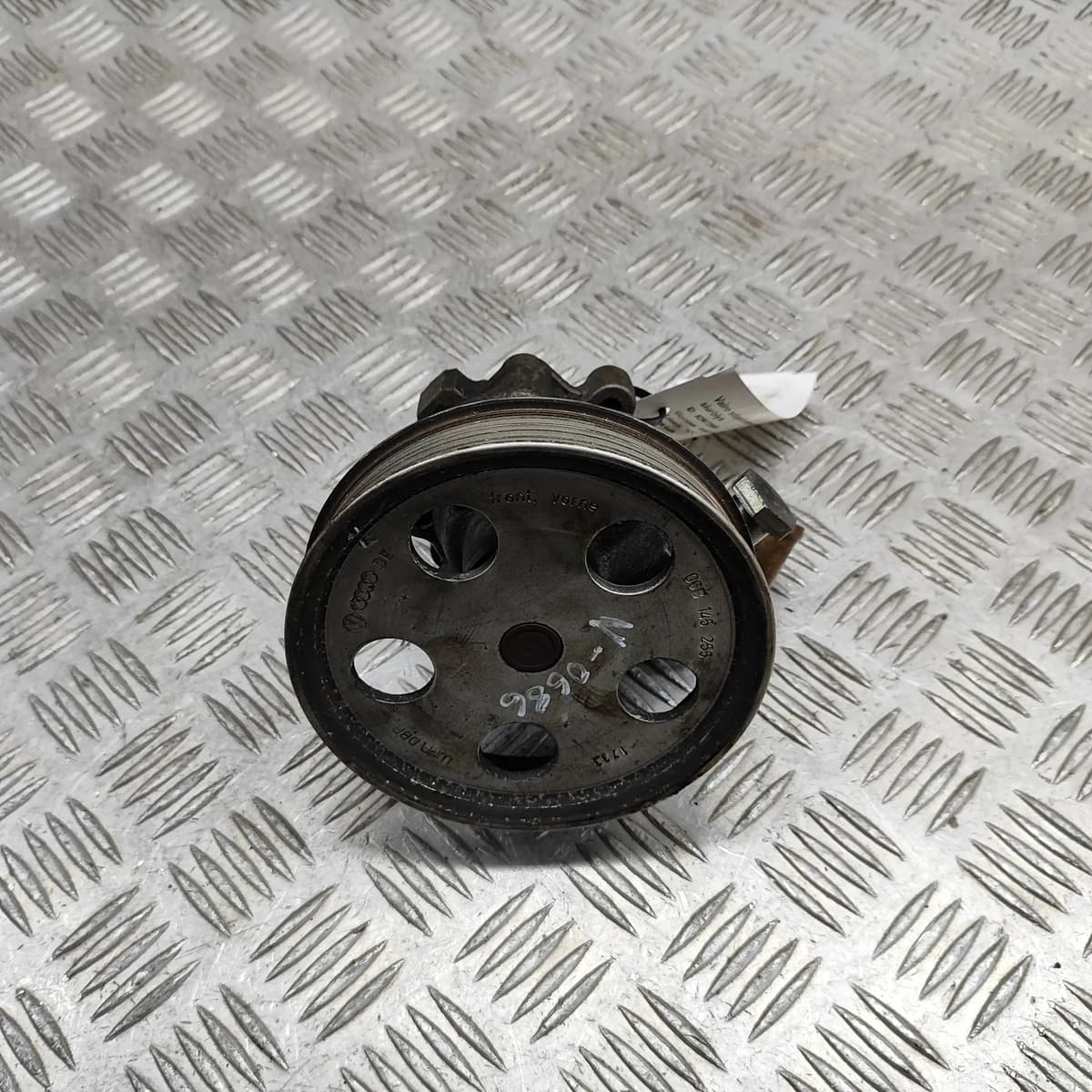 AUDI A4 8E B6 Power Steering Pump 8E0145153ES 1.8 Petrol 120kw 2003 29072808