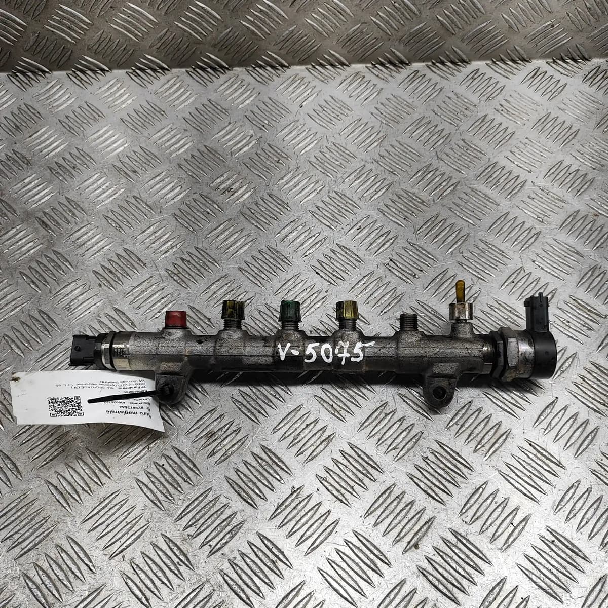 KIA SPORTAGE SL Fuel Rail 31400-2A650 1.7 Diesel 85kw 2015 29073644