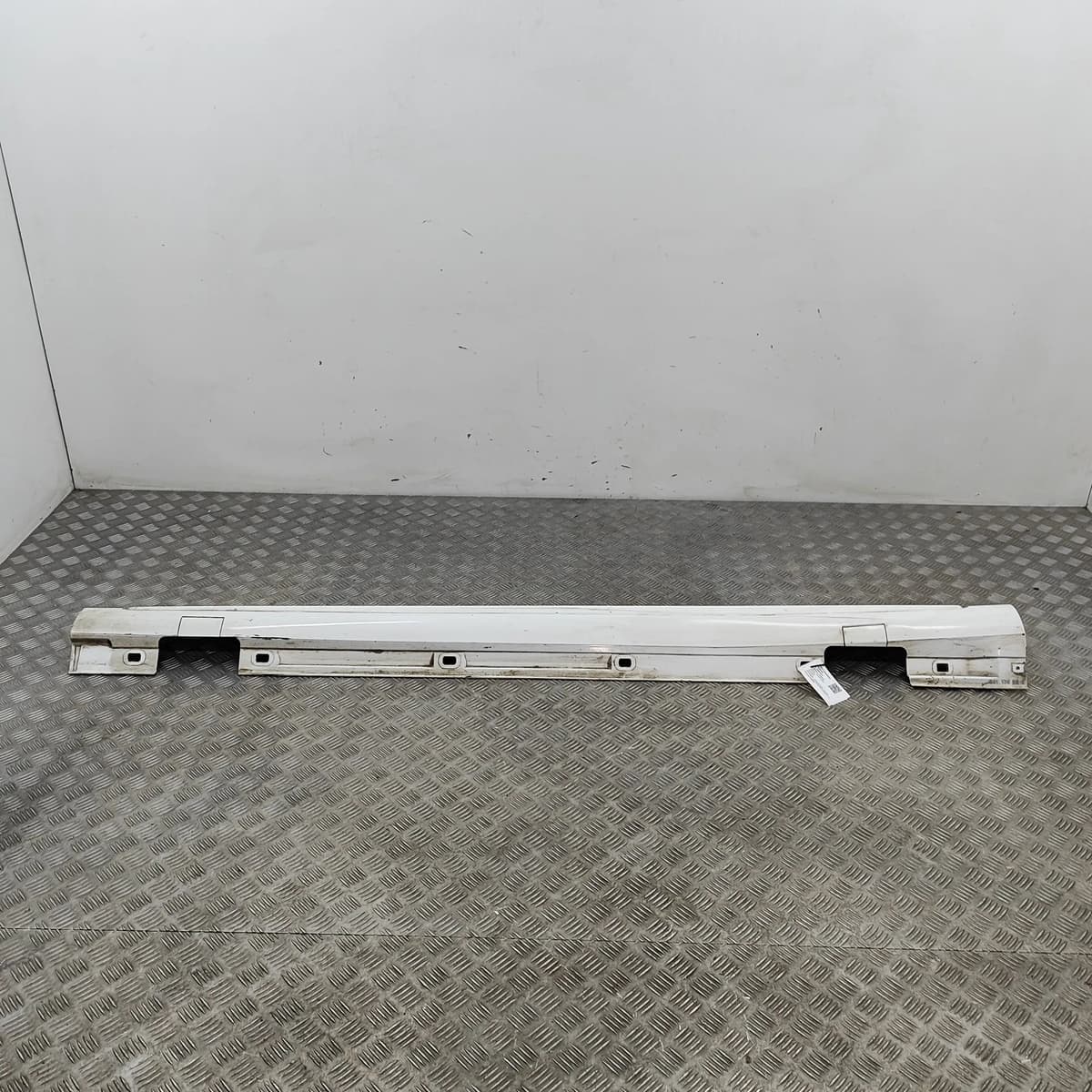 MERCEDES-BENZ CLA Coupe C117 Left Side Plastic Sideskirt Cover A1766980054 2019