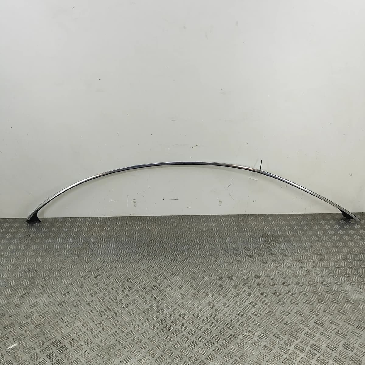 MERCEDES-BENZ CLA Coupe C117 Right Side Roof Strip Trim A1176730204 29078556