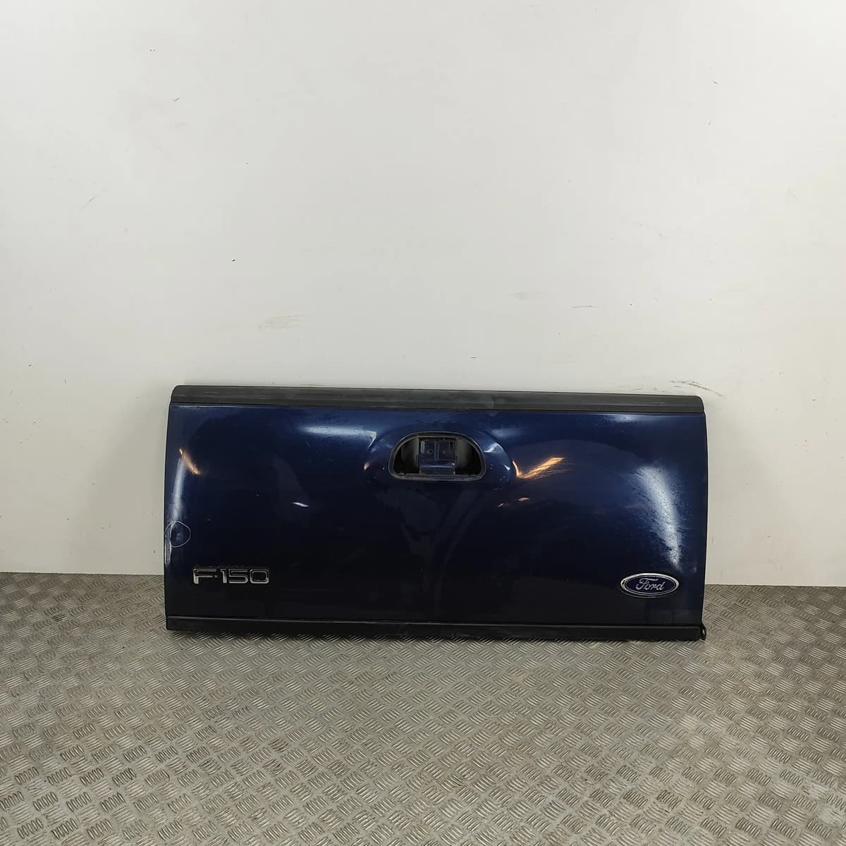 FORD F-150 Tailgate Bootlid F65Z-9940700-AX 4.2 Petrol 157kw 2004 29088447
