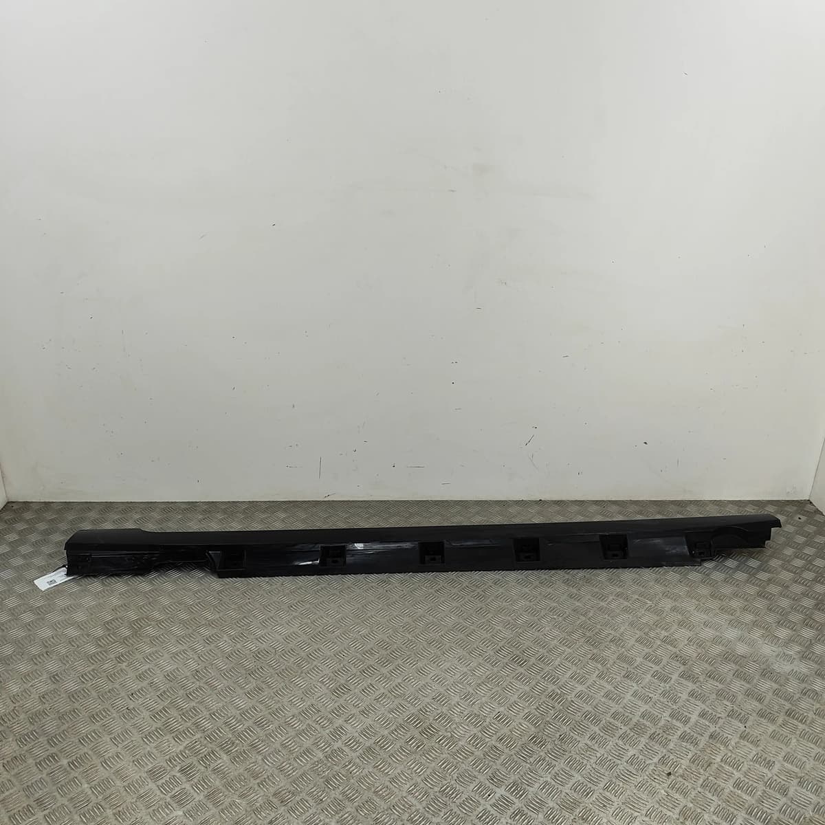 Volkswagen PASSAT B8 3G Right Side Plastic Sideskirt Cover 3G0853858F 2018