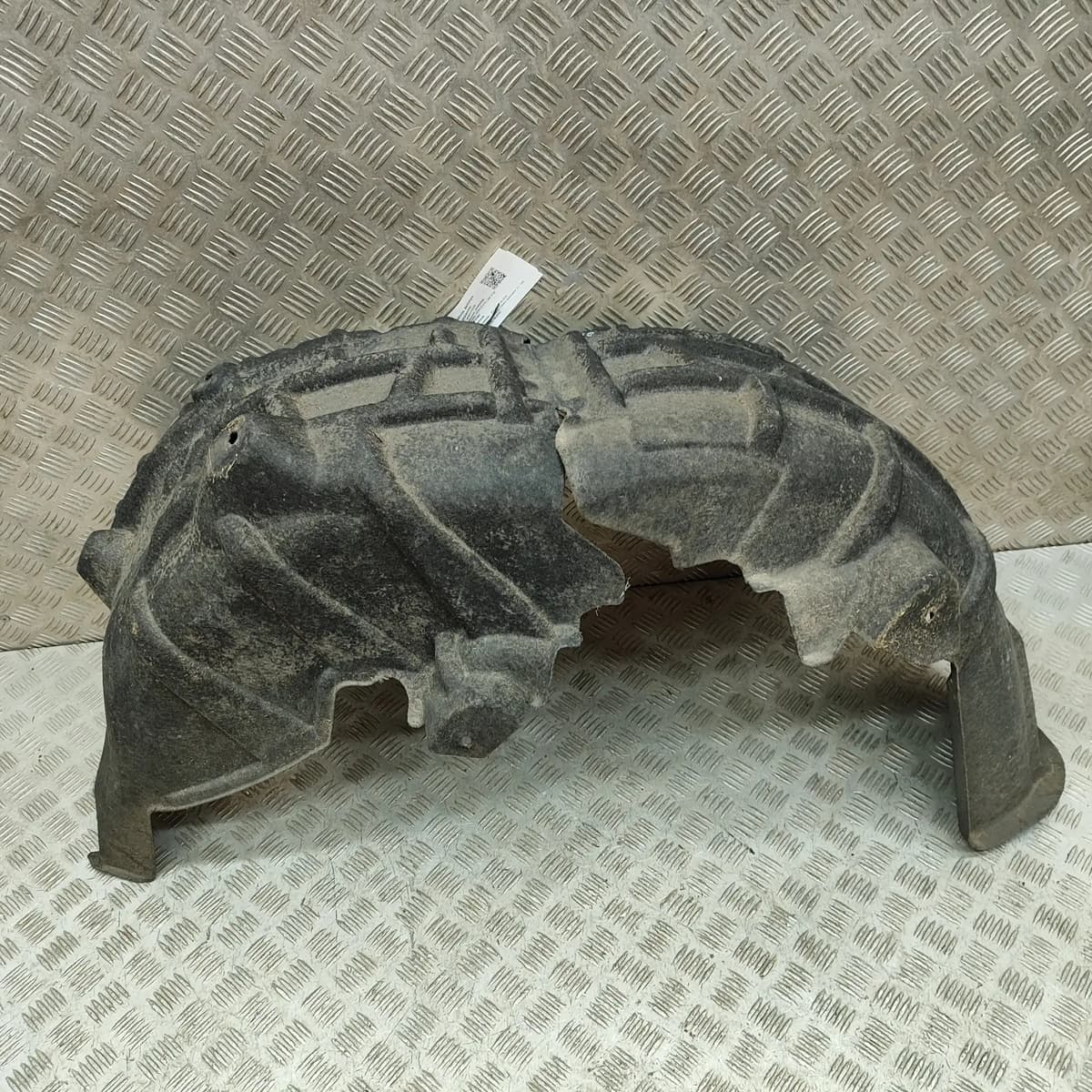 VOLVO XC40 Rear Right Arch Liner 31457408 2.0 Hybrid 29177976
