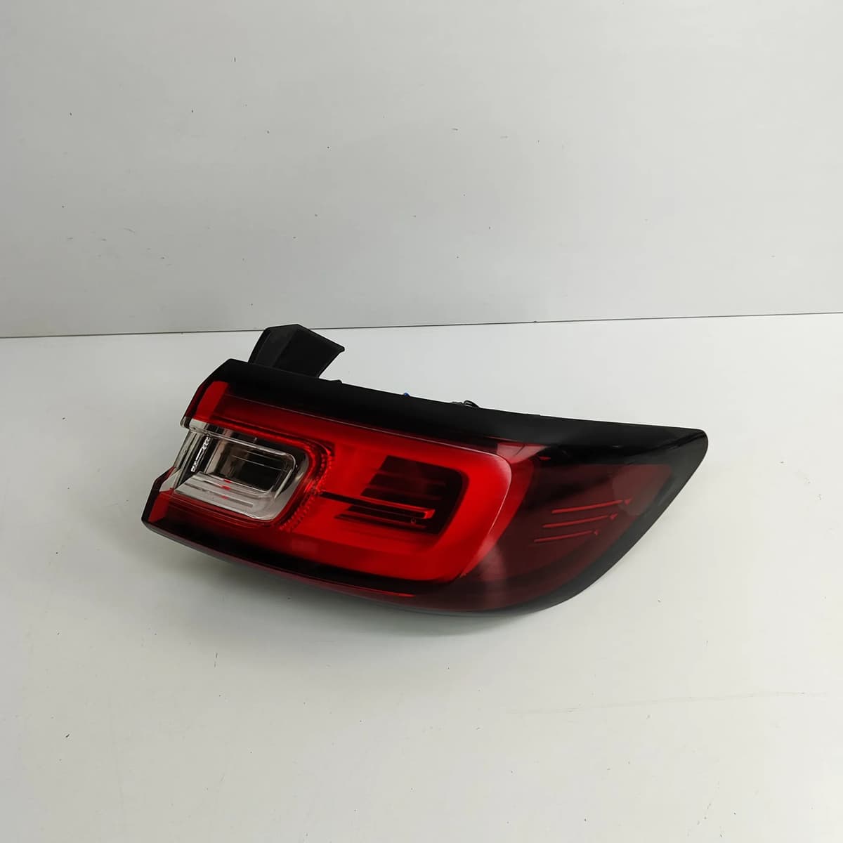 RENAULT CLIO MK4 BH Rear Right Tail Light  265504307R 0.9 Petrol 66kw 29403897