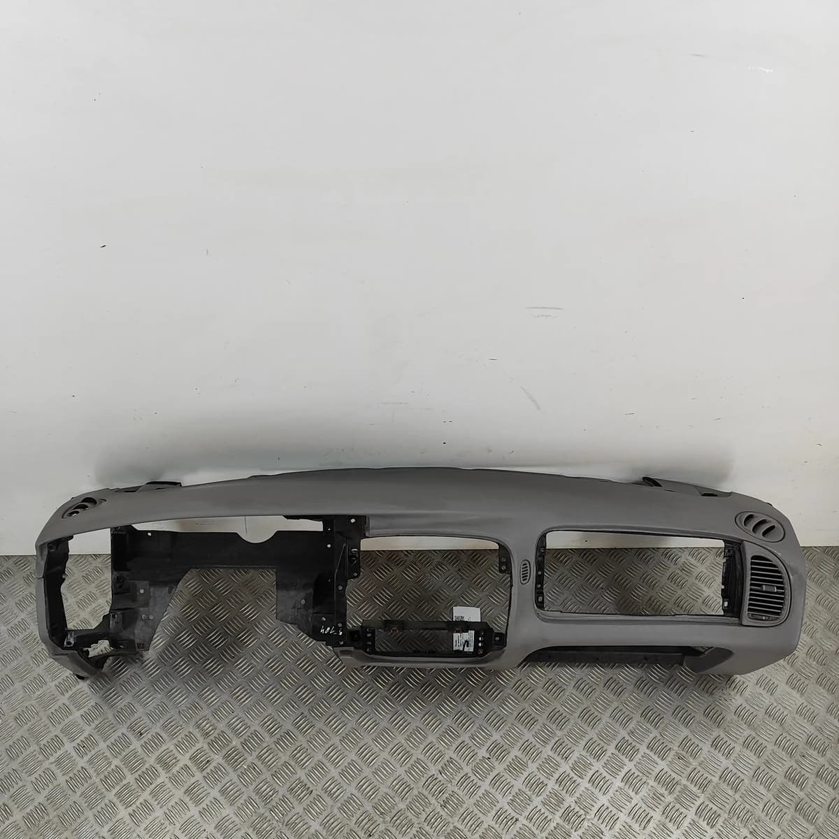 FORD USA EXPLORER U2 Dashboard XL5Z-1004320-BAC LHD 1997 29439153
