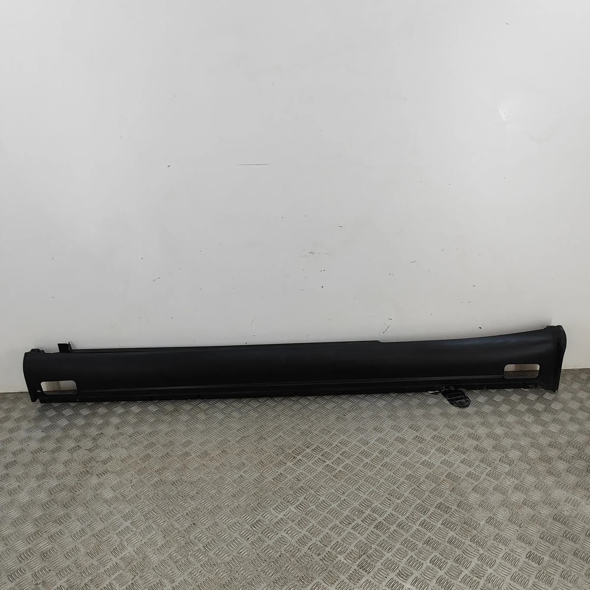PORSCHE CAYENNE 92A Left Side Plastic Sideskirt Cover 95855955300 29492213