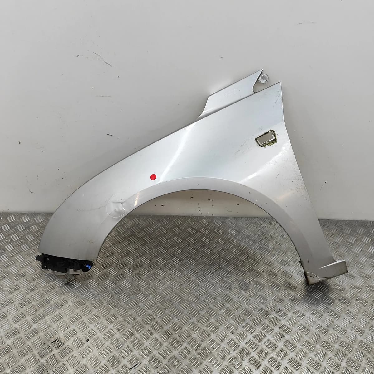 CHEVROLET CRUZE J300 Front Left Fender 94560509 2.0 Diesel 92kw 2010 29509893