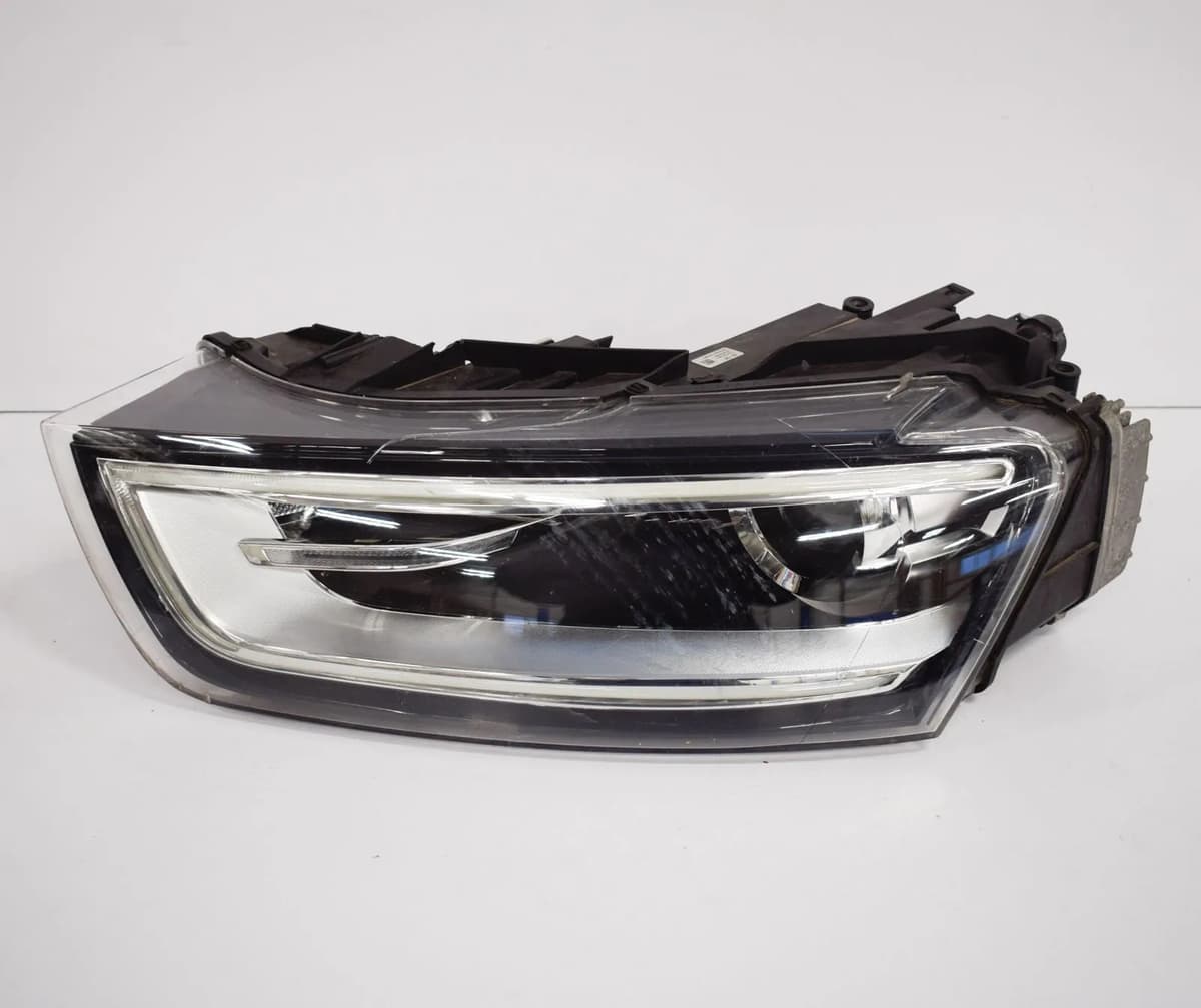 Audi Q3 8U Front Left Headlight Xenon 8U0941005A 4G0907697D  2014 RHD
